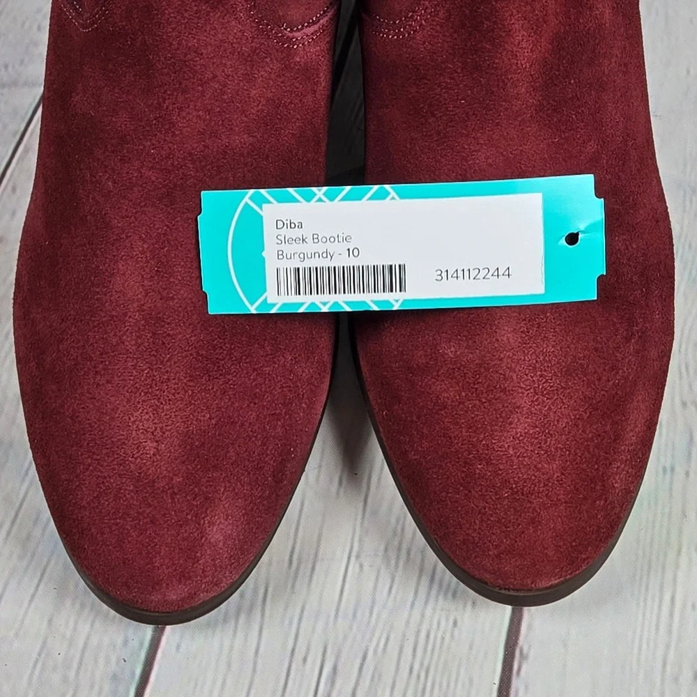 Diba Sleek‎ Bootie Burgundy Suede Leather Ankle Boots Block Heel Size 10